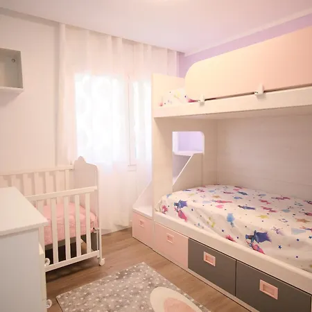Apartament The Luxe Haven