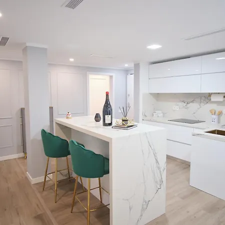 Apartment The Luxe Haven